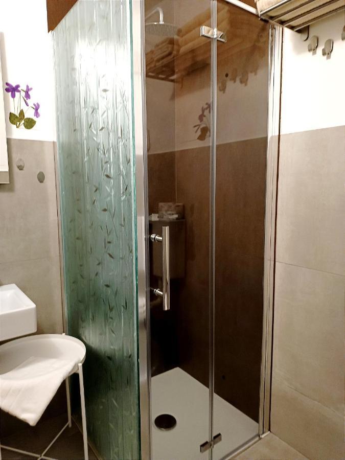 Stanza Con Bagno Privato Orvieto Centro Storico, Aria Condizionata Netflix Vicino Al Pozzo Della Cava-Affittacamere "Carvajal Rooms" Εξωτερικό φωτογραφία